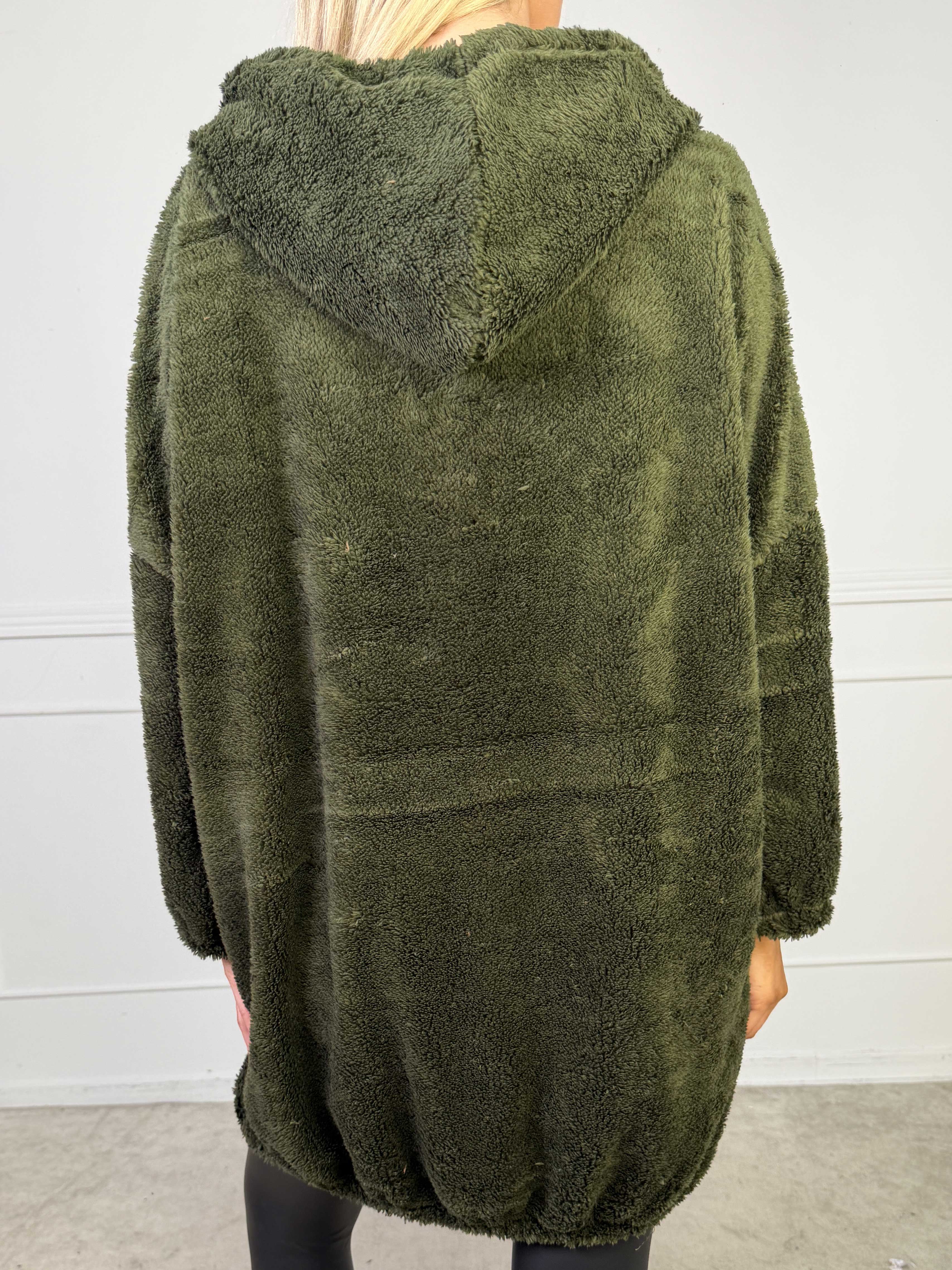 Puffy - Oversized hoodie i fluffy og blød kvalitet